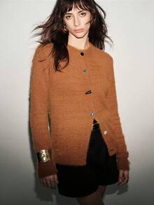 Lumivelle 女士优雅时尚简约百搭通勤修身圆领开衫毛衣，不对称纽扣设计，秋冬 - 鏽棕色 - 查看 4