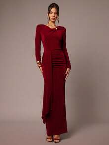 Silquee Váy đệm vai màu đỏ thông thường, thiết kế bất đối xứng với chi tiết nhún bèo, váy bồng bềnh thanh lịch dành cho nữ, phù hợp cho mùa thu/đông, Giáng sinh, ngày lễ tình nhân, tiệc cocktail, những dịp lãng mạn và quyến rũ - Màu Đỏ Sâu - Xem 4