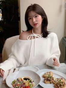 DAZY 秋冬百搭圆领挂脖系带设计宽松女士长袖毛衣 - 白色 - 查看 3