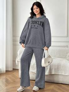 SHEIN 2pcs/Set Teen Girl Casual Street Style Snowflake Hoodie Sweatshirt And Solid Color Elastic Waist Sports Pants Set, Suitable For Back To School, Birthday, Party, Holiday, Autumn/Winter Fall