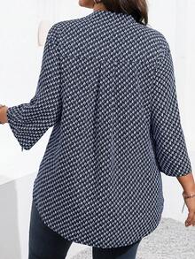 Kemeja Kasual Ukuran Besar untuk Sehari-hari dengan Motif Cetak Seluruh Permukaan dan Kerah Berlekuk, Musim Gugur - Navy Blue - View 2