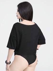 ROMWE Goth Camiseta corta de mujer con estampado floral de patrón de piel de serpiente con estrellas y luna para el verano - Negro - Ver 4