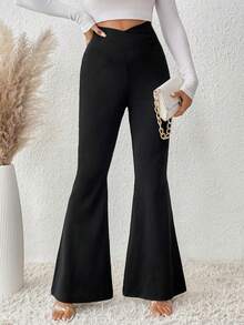 SHEIN LUNE 2025 新款女士休闲通勤度假不对称腰部修身纯色喇叭裤