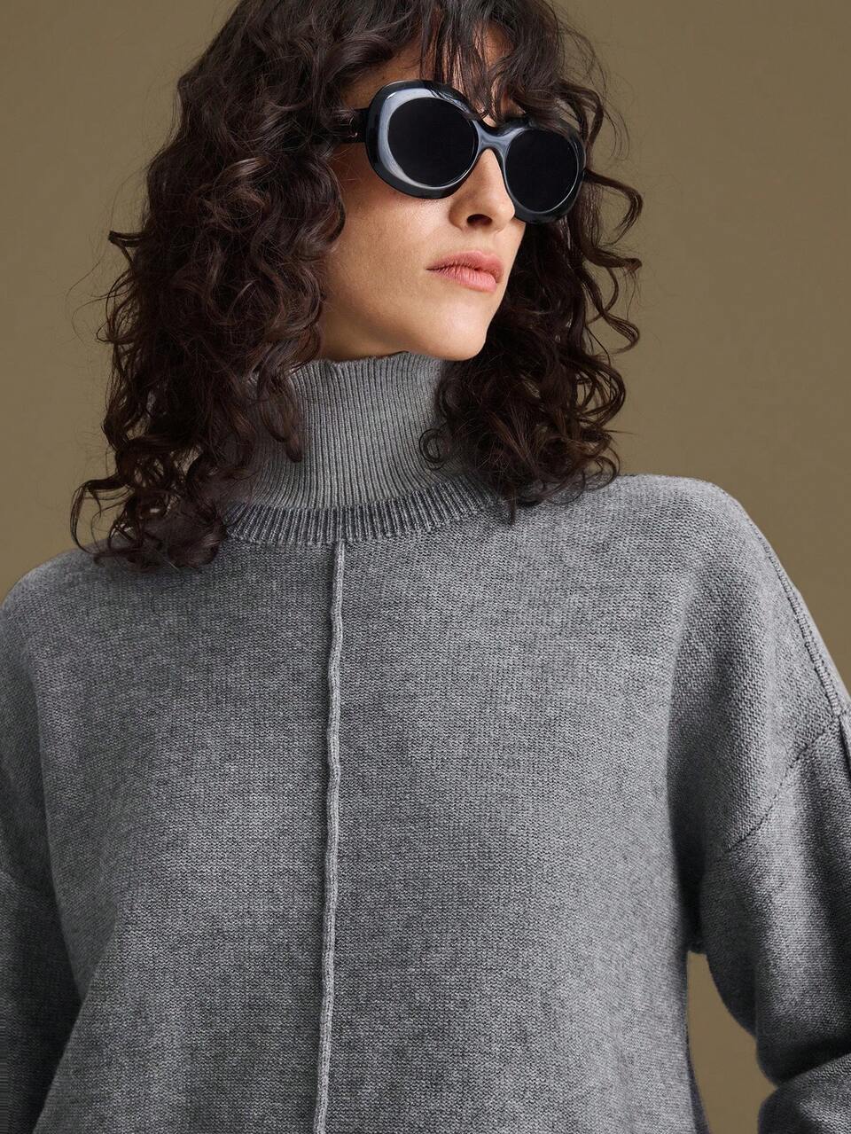 2025 New Arrival Women's Vintage Sweater,Wool Blend Gray Casual Elegant Office Autumn Apparel,Business Casual Wedding Guest Night Out Christmas