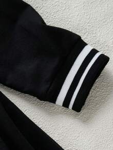 SHEIN Explorewe Young Girl Letter & Striped Print Pleated Long Sleeve Dress