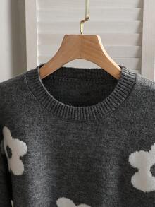 SHEIN 2pcs Teenager Knitted Sweater And Pants Set, Round Neck Dropped Shoulder Sunflower Jacquard Loose Knitted Pullover And Pants - Grey - View 5