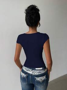 INAWLY Kaos Wanita Polos Model Sweetheart Neck dengan Hiasan Renda dan Lengan Pendek, Potongan Pas Badan, Seksi - Royal Blue - View 2