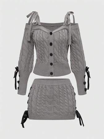 Kawaii Ensemble 2 pièces femme : Pull tricoté à manches lanternes, col V, nœud papillon et cordon de serrage, simple boutonnage + Jupe trapèze à bretelles croisées