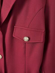 GlowEve Veste régulière pour femmes à col rabattu, taille cintrée, manches longues, couleur unie et élégante, pour l'automne - Rouge foncé - Voir 4