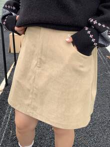 Dazy Plus Dicke, solide Cord-Rock mit Sicherheitsshorts, kurzer gerader Schnitt, Damen in Große Größen, Herbst/Winter