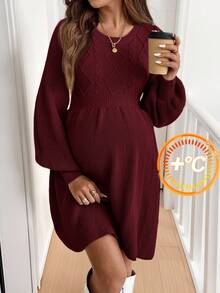 SHEIN 孕妇纯色圆领灯笼袖针织菱形图案腰部休闲毛衣连衣裙 - 酒紅色 - 查看 2