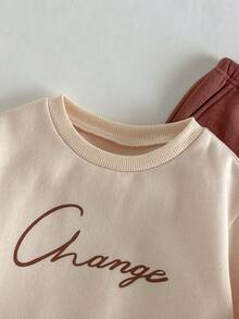 Loomiva 2件套男童字母图案针织柔软圆领长袖卫衣和松紧腰裤套装 - 彩色 - 查看 4