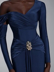 Elitara Váy đuôi cá bay phía trước, tay dài, vai lệch bất đối xứng, chất liệu thun màu nâu thanh lịch, trang trí kim loại, phù hợp cho đám cưới, tiệc tùng, kỳ nghỉ, váy dạ hội (dày dặn) - Màu xanh hải quân - Xem 2