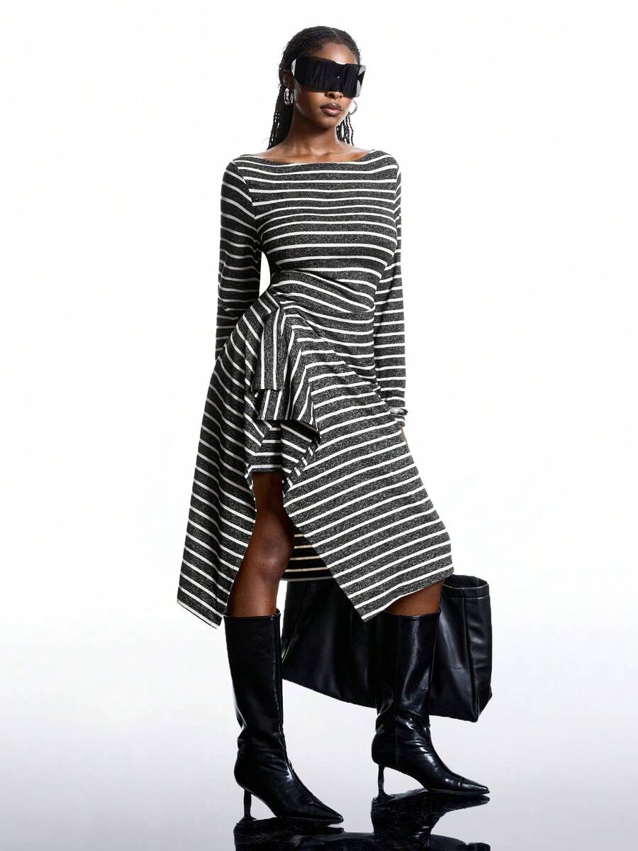 LYSMO Váy kẻ sọc tay dài viền bất đối xứng cỡ lớn, mùa thu - Đen và trắng - Xem 1
