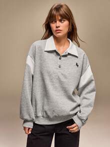 Hanevo Áo nỉ dài tay cổ polo phối màu tương phản, cài nút, thêu họa tiết, phong cách thể thao thường ngày dành cho nữ, phù hợp cho hoạt động thể thao và đi học. - Nhiều màu - Xem 4