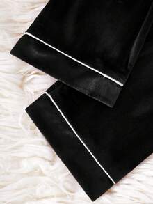 SHEIN 2 件套女童睡衣套装，黑色休闲韩版羊毛心形刺绣开衫长袖和裤子家居服 - 黑色 - 查看 8