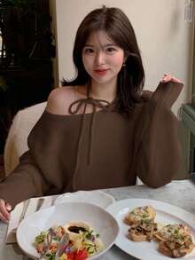 DAZY 秋冬百搭圆领挂脖系带设计宽松女士长袖毛衣 - 駝色 - 查看 4