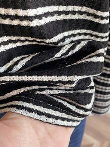 Sweetra Young Girls Striped V-Neck Long Sleeve Base Layer T-Shirt, Autumn/Winter - Black - View 5