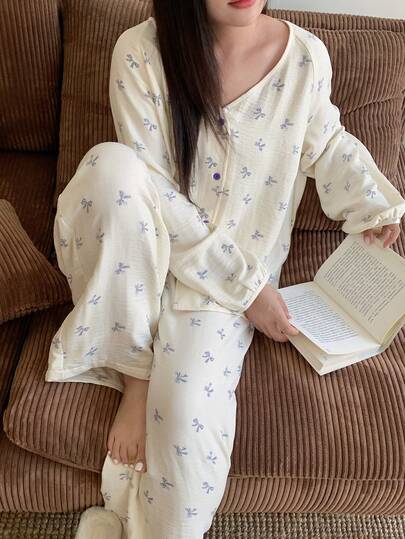 Dazy Plus 2개 플러스플러스 사이즈 패셔너블 보우 프린트 루즈 캐주얼 잠옷 세트, 실내 및 실외복에 적합, 봄/가을, 가을 및 겨울 의류