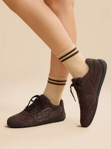 CUCCOO EASI Zapatos deportivos casuales de mujer con cordones de color contrastante, cómodos y de moda