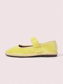 CUCCOO DOLLMOD 女士优雅天鹅绒玛丽珍平底鞋，舒适弹力褶饰经典天鹅绒鞋，月光黄 - 黃色 - 查看 2