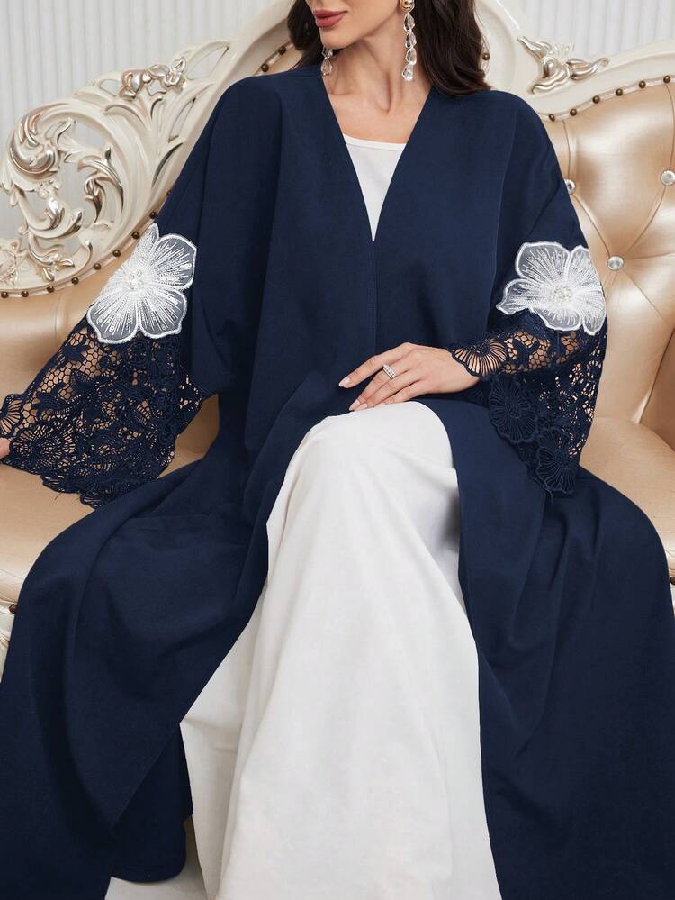 Al Najma 女士宽松阿拉伯风格长袍，蕾丝袖口拼接和刺绣装饰，休闲开放式长袍，适合日常休闲/派对 - 藏蓝色 - 查看 1