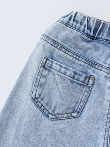 少女款可爱浅色水洗牛仔裤，饰有刺绣花卉图案，长直筒裤型，拉链细节，90年代复古甜美风。 - 淺色水洗藍 - 查看 7