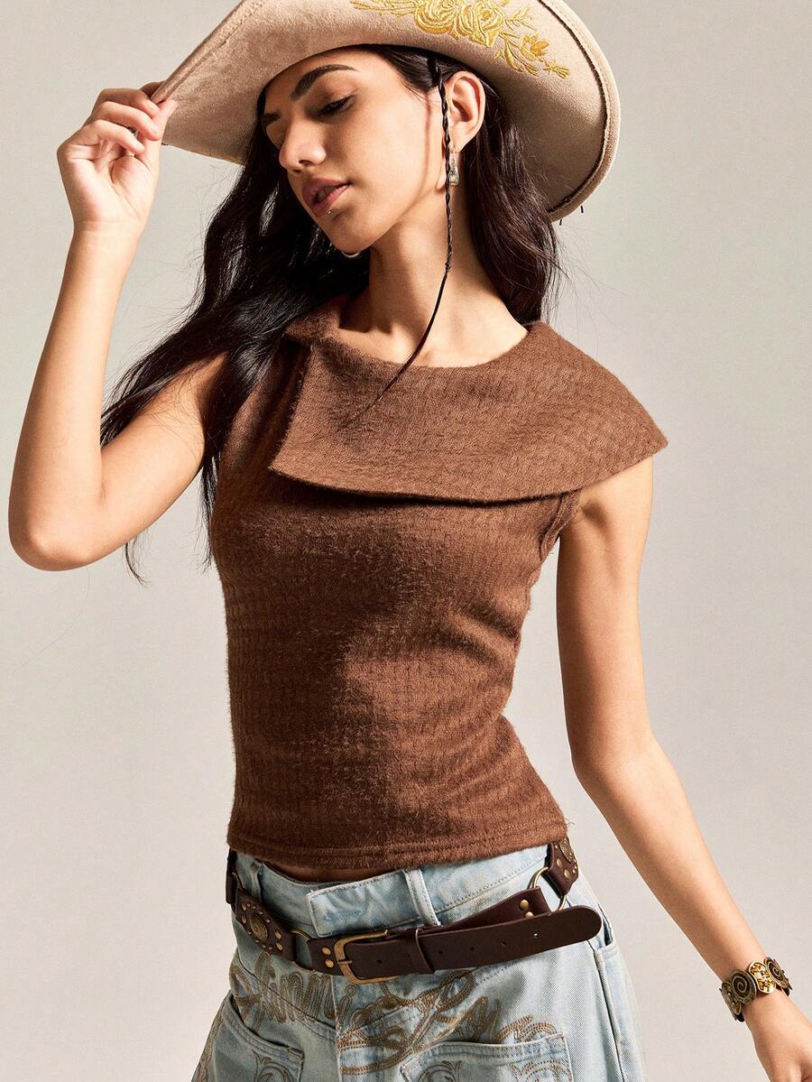 Easelle Women's Casual Coffee Brown Sleeveless Cropped Fashionable Versatile Women Top Flip Collar Design Is Fashionable - Brown - View 1