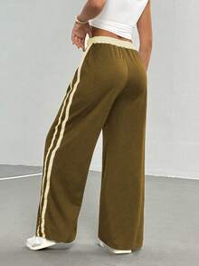 青少年（女孩）休闲街头时尚短款字母印花运动裤，适合外出、街头风格和学校 - 卡其色 - 查看 2