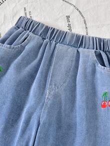 Sparklyn 女童拼布T恤和刺绣牛仔裤，秋冬