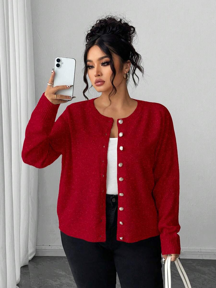 SHEIN Elenzya 情人节加大码休闲纯色金色纽扣长袖开衫，适合情人节穿着 - 紅色 - 查看 1