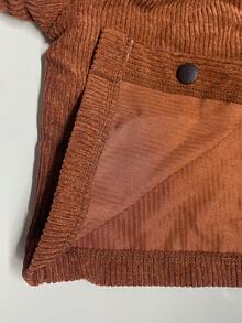 Young Boy复古焦糖棕色灯芯绒口袋翻领纽扣夹克搭配浅桃色柔软保暖羊毛英文“HELLO”衬里服装套装 - 咖啡棕 - 查看 12