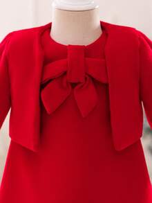 SHEIN Glamorique Kids 圣诞节女婴公主裙、派对装、圣诞老人裙、新年裙、长袖夹克、红色羊毛面料、蝴蝶结装饰、A字裙、舞台表演、中东连衣裙、秋冬新品 - 紅色 - 查看 5