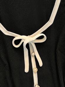 GlowEve CURVE 大码撞色珍珠纽扣装饰系带长袖T恤 - 黑色 - 查看 4