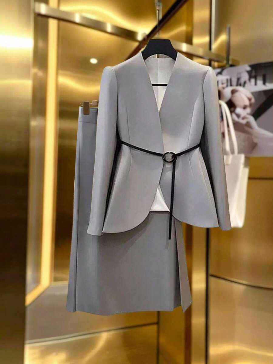 Franclia 女装秋冬气质西装装轻奢高端大方得体小格调灰色无领收腰配黑色时尚腰带西装外套日常通勤长袖西装两件套女装秋装秋冬女装冬装圣诞新年派对毕业舞会角色扮演优雅休闲奢华外出冬季女装优雅时尚休闲通勤商务办公日常休闲百搭气质都市教师职业装