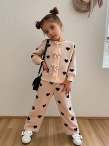 Genkimix Kids 2pcs/Set Girls Cute Love Jacquard Bow Tie Knitted Cardigan And Straight-Leg Pants, Fashionable Knitted Love Jacquard Design, Suitable For Daily Wear, Vacation Gatherings, Autumn-Winter Seasons Girls Sweater Sets Girl Knit Sweater Girl Heart Pattern Set Girl Knit Set Girls Lounge Wear - Apricot - View 6