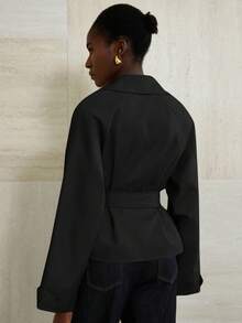 Aveloria Modichic 女式经典大翻领设计腰带可调节腰线简约风衣 - 黑色 - 查看 2