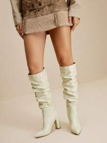 Daringsoles 黑色尖头粗高跟及膝靴，侧拉链，性感百褶，适合秋冬女士 - 杏色 - 查看 3