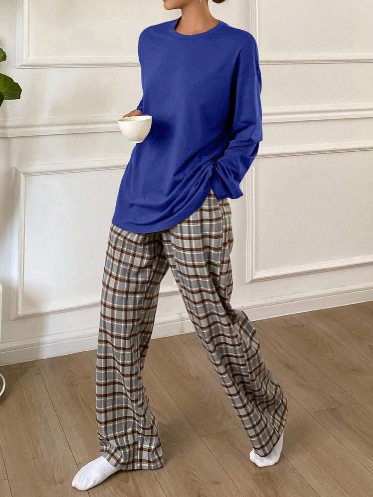 Minimalist Solid Color Loose Long Sleeve T-Shirt Top & Plaid Straight Loose Pajama Pants Homewear Set, Winter Clothes