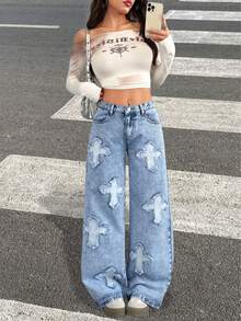 SHEIN 少女Y2K低腰浅色水洗休闲撞色十字刺绣宽松直筒牛仔裤，秋冬季宽松裤，适合毕业季、万圣节、圣诞节、返校季等场合，街头复古风，舒适百搭，适合13-16岁女孩，适合上学、居家和旅行，刺绣牛仔裤 - 淺色水洗藍 - 查看 5