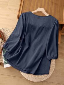 Linhara 女式 V 领刺绣 3/4 袖亚麻衬衫，宽松夏季上衣 - 藍色 - 查看 2