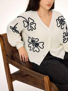 SHEIN LUNE Plus Size Women Colorblock Floral Casual Knit Cardigan - Apricot - View 6