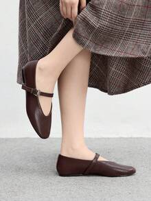 CUCCOO BIZCHIC 女士咖啡色穿孔舒适透气复古玛丽珍平底鞋，百搭日常通勤鞋 - 咖啡棕 - 查看 4