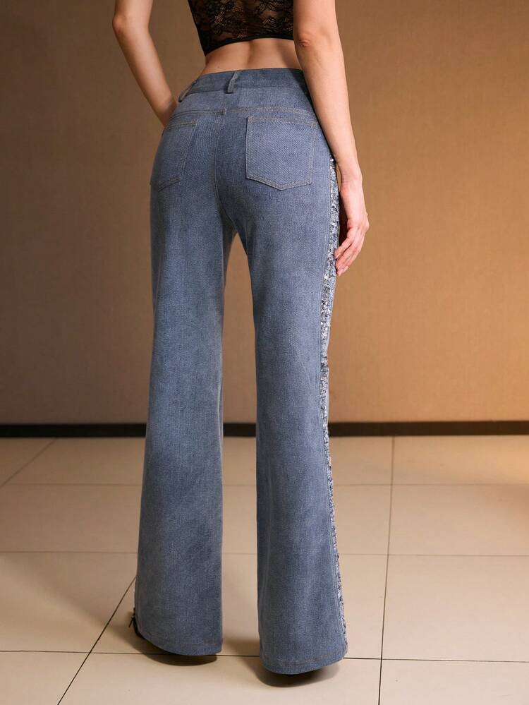CALÇA Denim LONGA FLARE RETALHOS DE LANTEJOULAS FEMININA, OUTONO/INVERNO