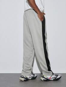 Modcrash Pantalones largos casuales para hombres con bloques de color y parches, de moda para verano, otoño y primavera, con estilo retro americano, unisex, con ajuste relajado para atuendos de verano - Adecuado para uso diario y atuendos de vacaciones de verano. - Gris Claro - Ver 5