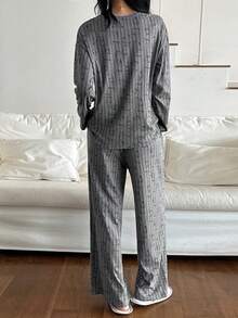 DAZY 女士条纹卡通图案拉绒面料撞色绣花边睡衣套装，秋冬 - 灰色 - 查看 2