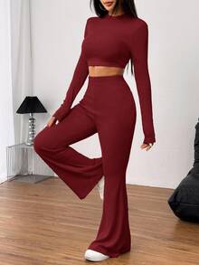 SHEIN EZwear 2 件套女式休闲纯色针织圆领长袖短款修身 T 恤和高腰喇叭裤 - 酒紅色 - 查看 5
