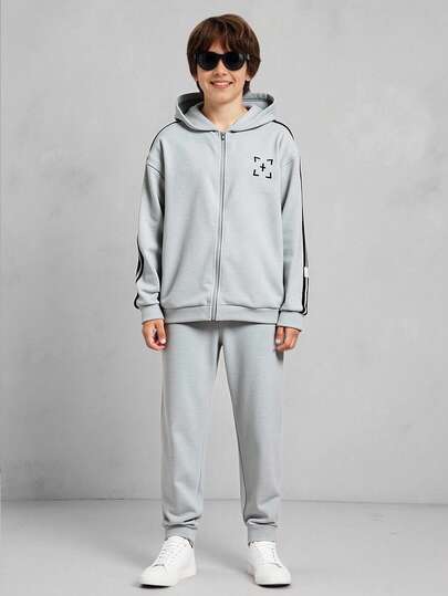 2 件套青少年男孩休闲基本款条纹设计灰色连帽衫和运动裤套装，适合秋冬季、上学、通勤、运动