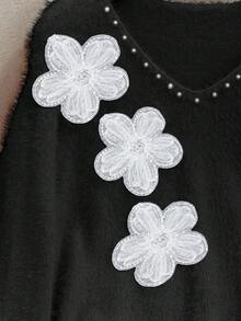 GlowEve 秋冬优雅3D串珠花卉V领铆钉柔软舒适针织套头衫女士 - 黑色 - 查看 6