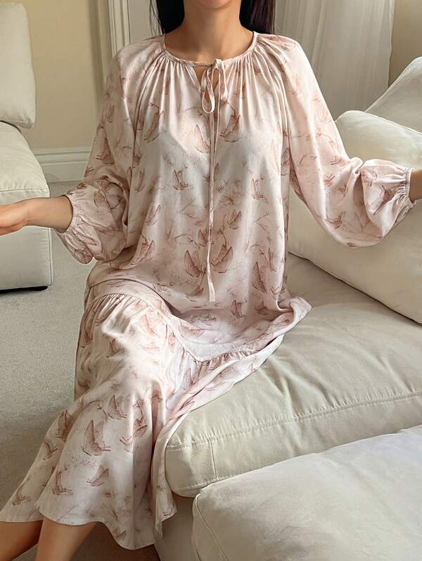 DAZY Autumn Butterfly Pattern Pleated Design Hollow Back Loose Lantern Sleeve Women Nightgown Pajama